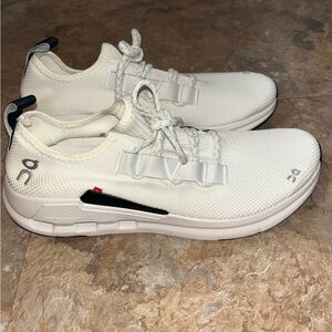 On Cloud Cloudeasy Women 10.5